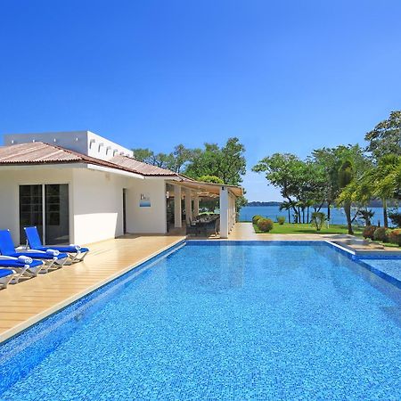 Отель Bocas Del Mar Бока-Чика Экстерьер фото