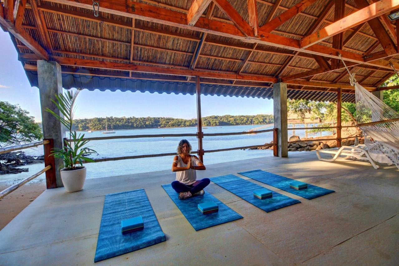 Отель Bocas Del Mar Бока-Чика Экстерьер фото