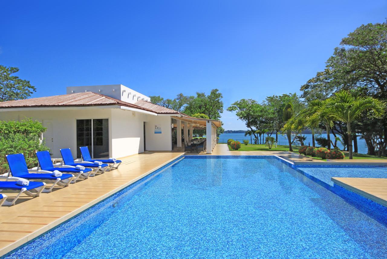 Отель Bocas Del Mar Бока-Чика Экстерьер фото